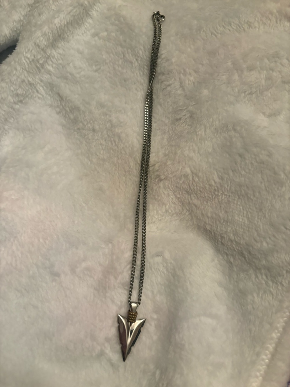 Silver Arrowhead Pendant Necklace - Silvertone